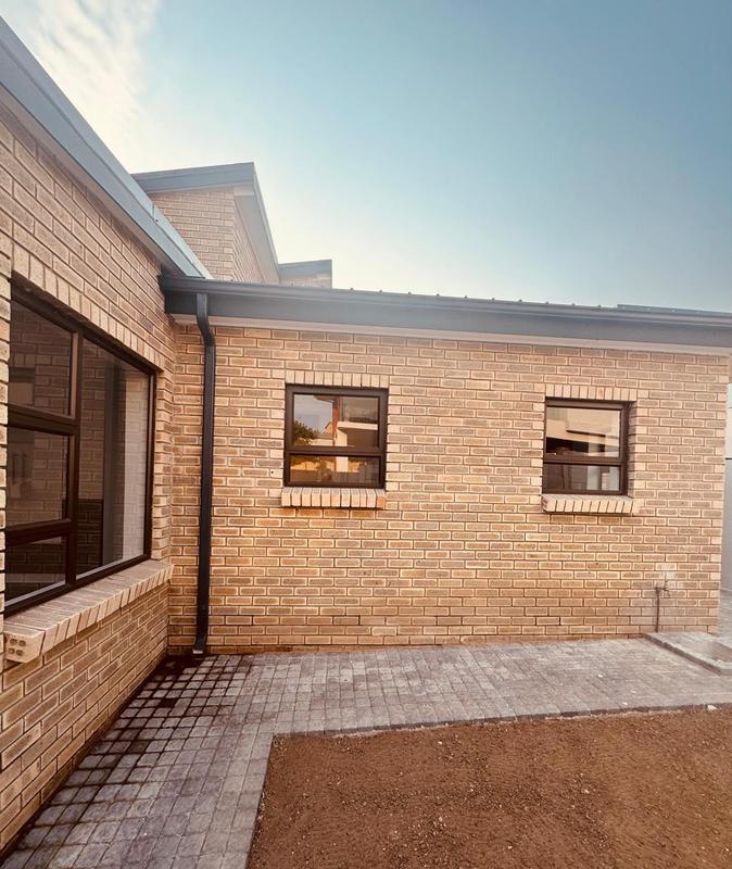 3 Bedroom Property for Sale in Dana Bay Western Cape
